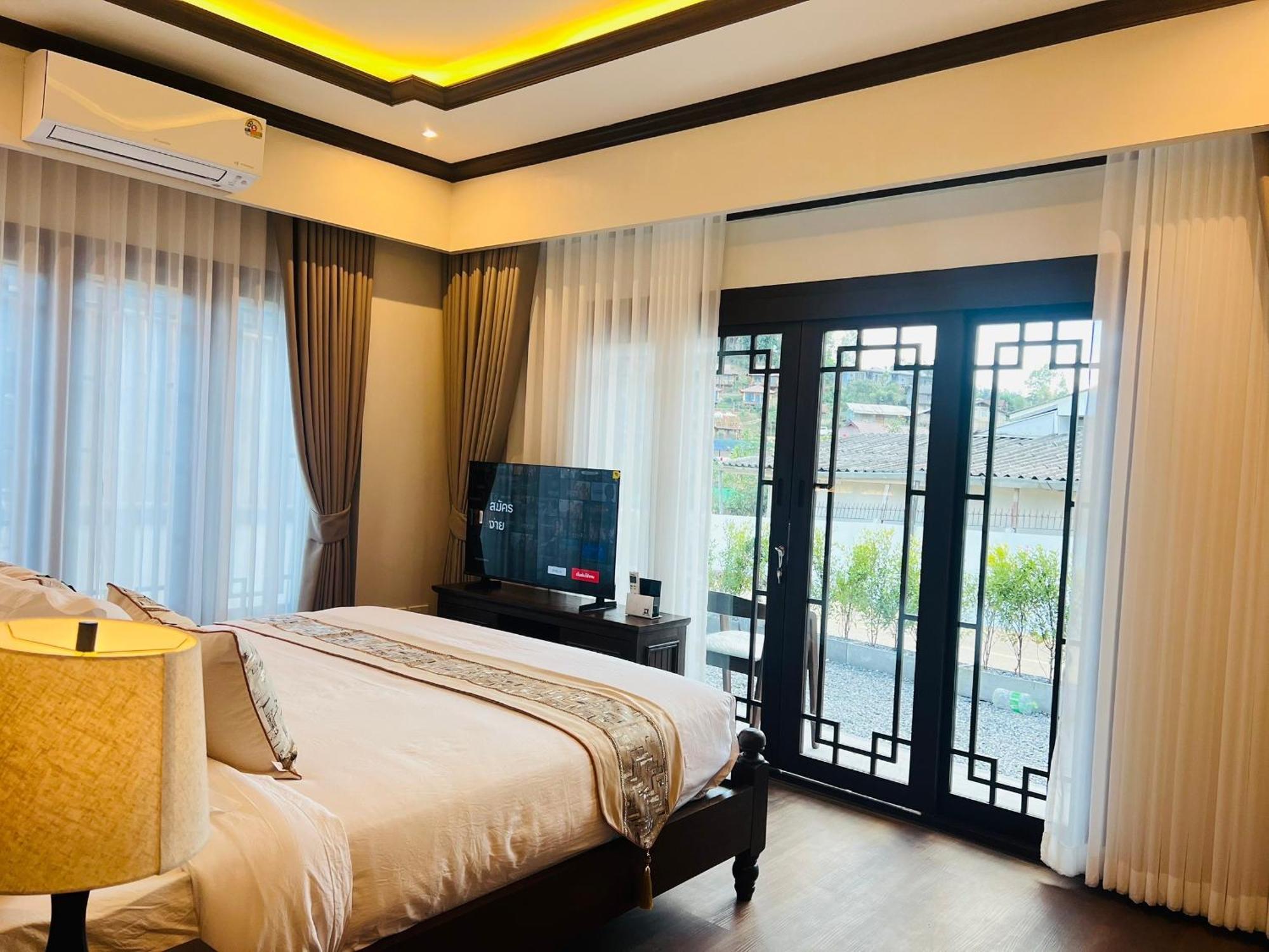 Longlai Kezhan Ban Rak Thai Bagian luar foto